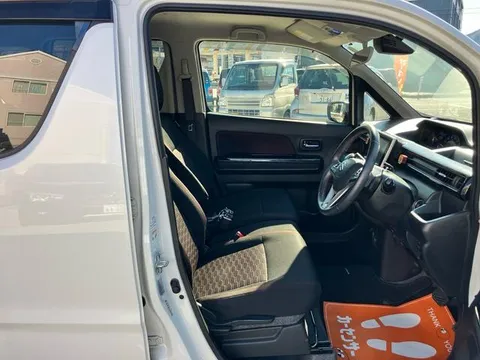 Suzuki Wagon R Stingray