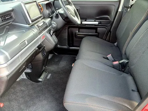 Suzuki Spacia Gear