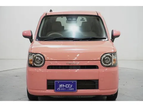 Daihatsu Mira Tocot
