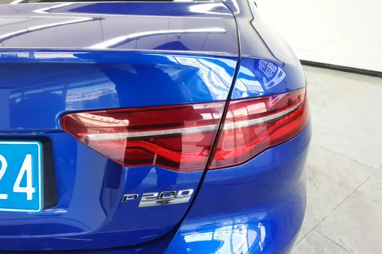 Jaguar XEL
