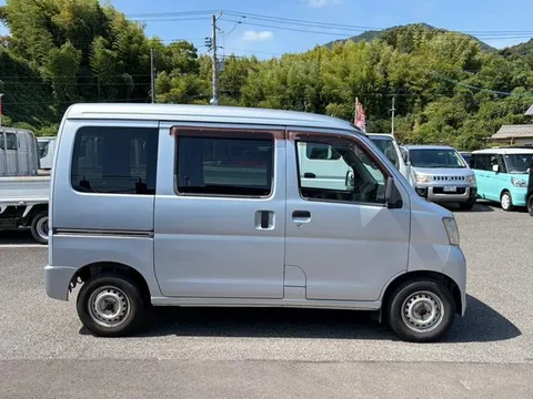 Subaru Sambar Van