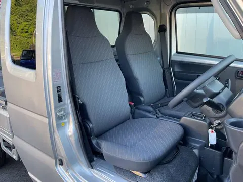 Suzuki Carry