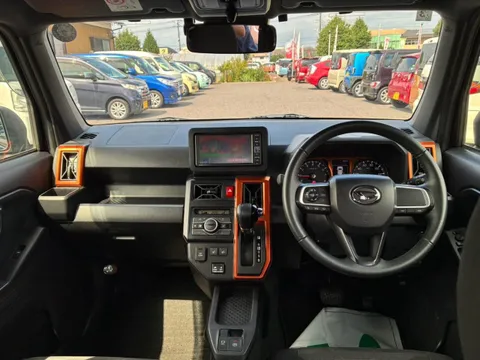 Daihatsu Taft