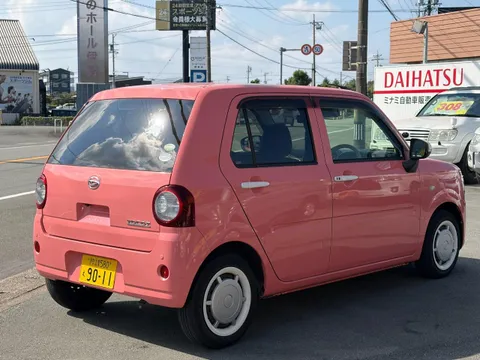 Daihatsu Mira Tocot