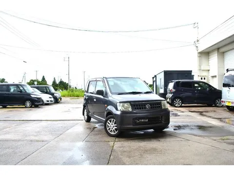 Nissan Otti