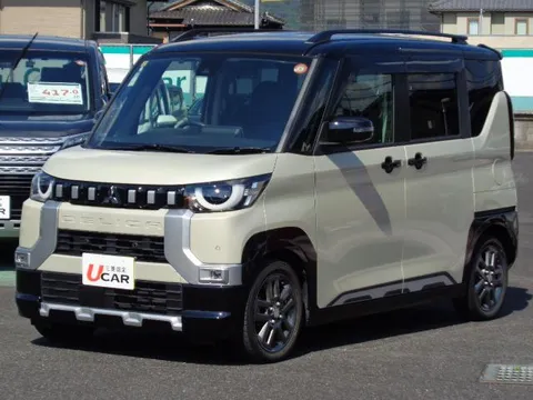 Mitsubishi Delica Mini