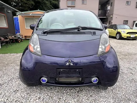 Mitsubishi I