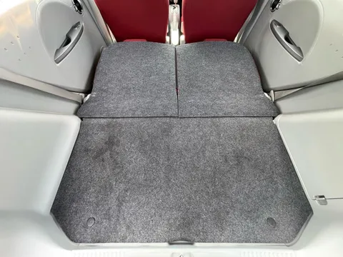 Mitsubishi I