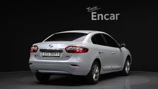 Renault SM3