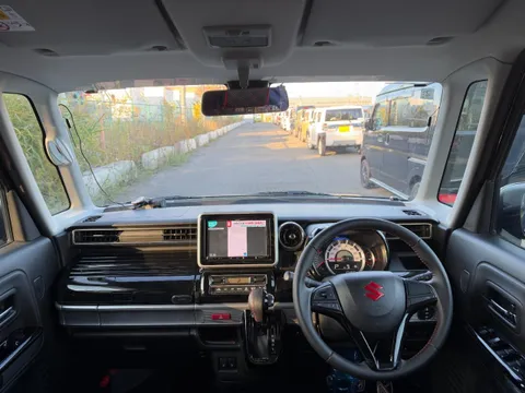 Suzuki Spacia Custom
