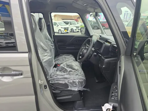 Suzuki Spacia Gear