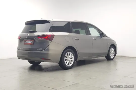 Buick GL6