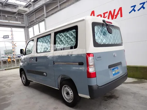 Toyota TownAce Van