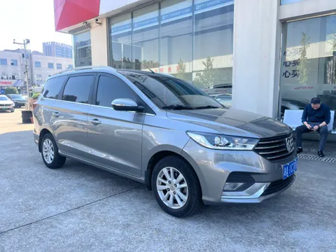 Baojun 360