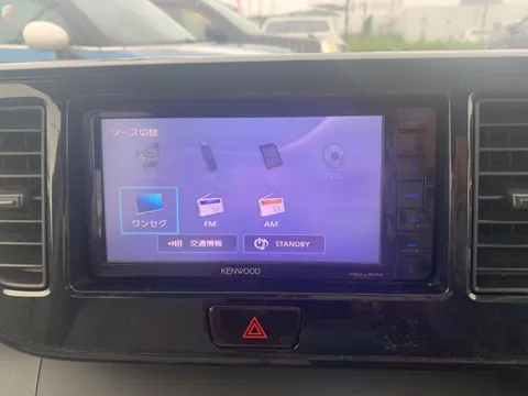 Mitsubishi eK Space