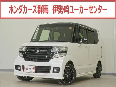 Honda N-BOX Custom