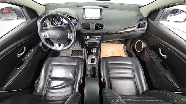 Renault SM3