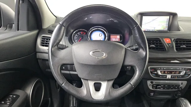 Renault SM3
