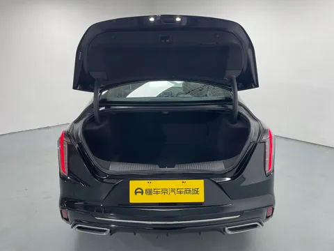 Cadillac CT4