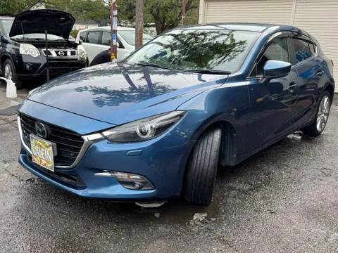 Mazda Axela Sport