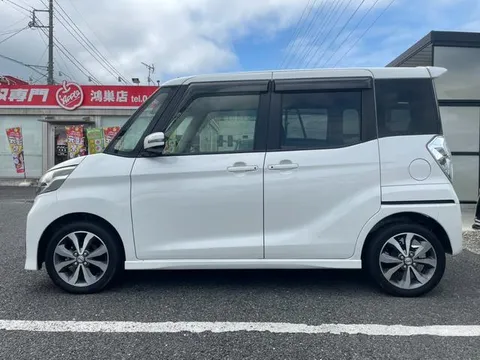 Nissan Dayz Roox