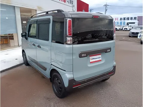 Suzuki Spacia Gear