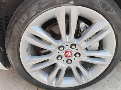 Jaguar XEL