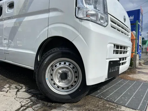 Nissan Clipper