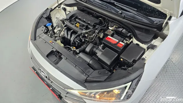 Hyundai Elantra (Avante)