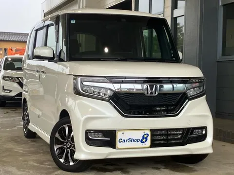Honda N-BOX Custom