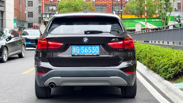 BMW X1