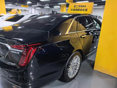 Cadillac CT6