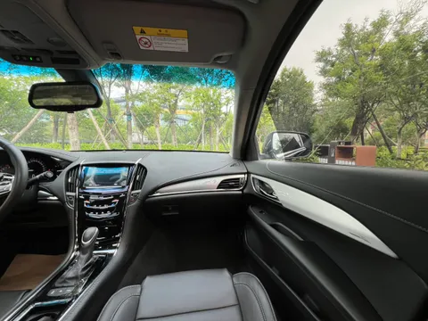 Cadillac ATS-L