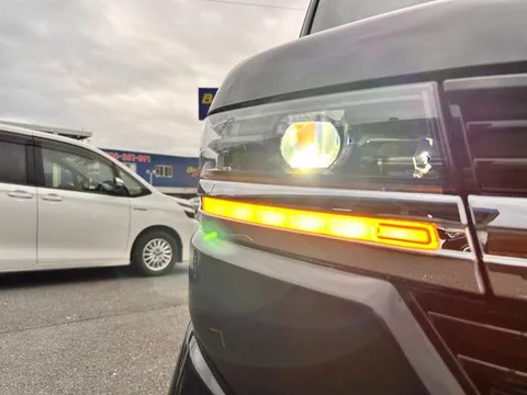 Suzuki Spacia Custom