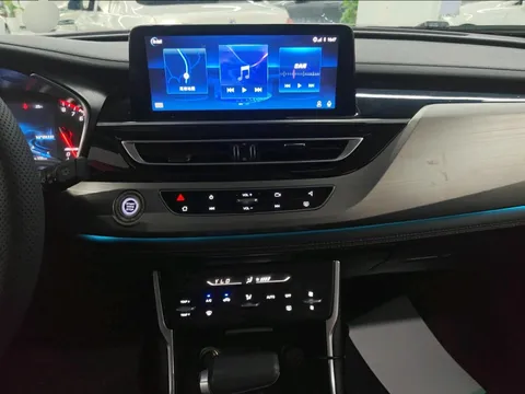 Changan CS75