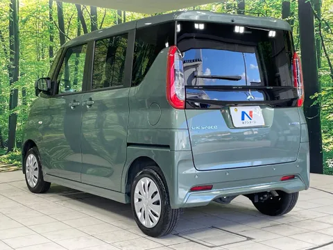 Mitsubishi eK Space