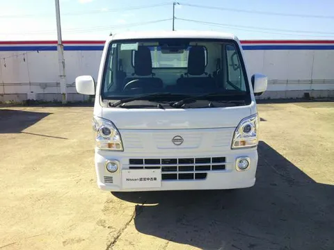 Nissan Clipper Truck