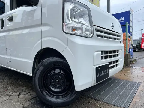 Nissan Clipper