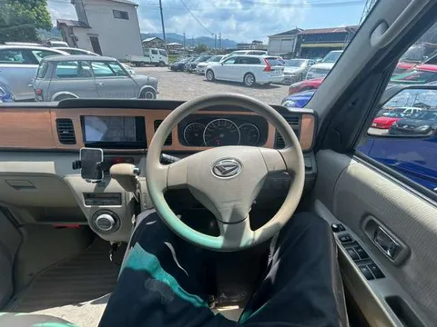 Daihatsu Atrai Wagon