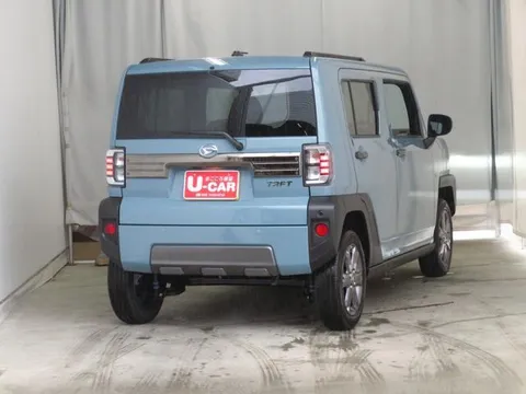 Daihatsu Taft