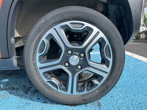 Mazda Flair Crossover