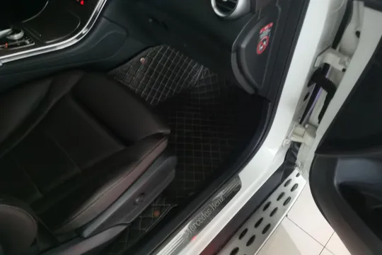 Mercedes-Benz Mercedes-Benz GLC