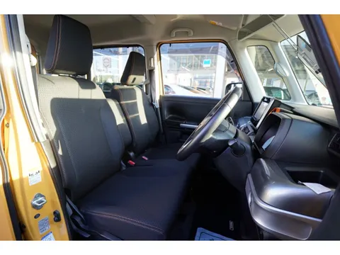 Suzuki Spacia Gear