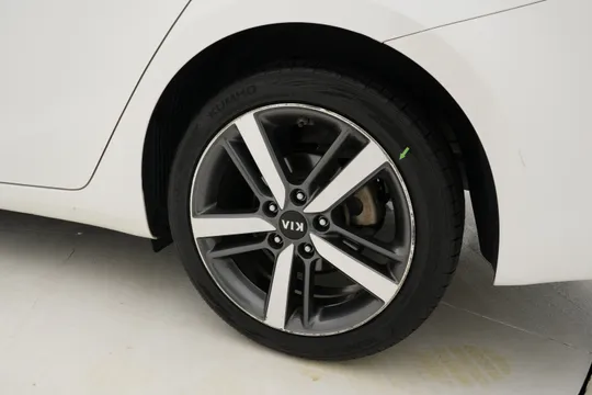 Kia Cerato (K3)