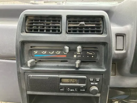 Mitsubishi Minicab Truck