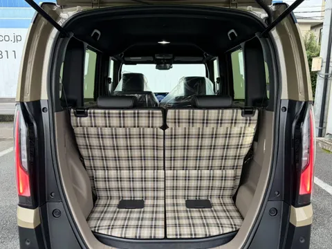 Honda N-BOX Joy