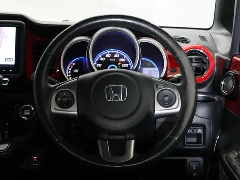 Honda N-BOX Slash