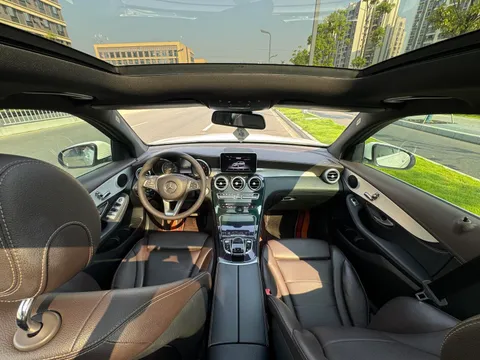Mercedes-Benz Mercedes-Benz GLC