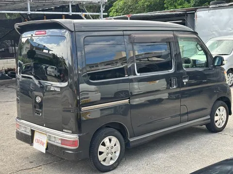 Daihatsu Atrai Wagon