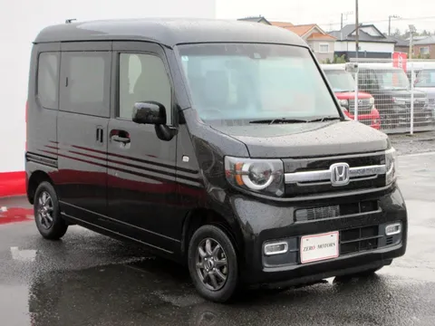 Honda N-VAN Plus Style